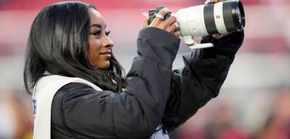 Simone Biles: Weltstar fotografiert Ehemann bei NFL-Spielen