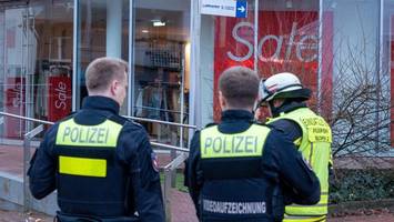 Anschlag auf Jobcenter? Feuerwehr sichert verdächtigen Brief