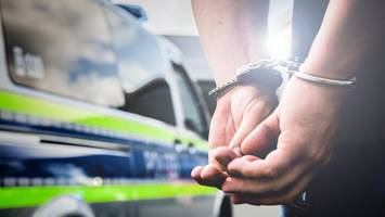 nach angriff auf passanten und polizisten: mann in büsum überwältigt