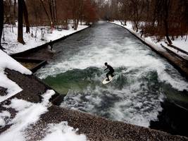 Eisbach in München: Auf der Empörungswelle
