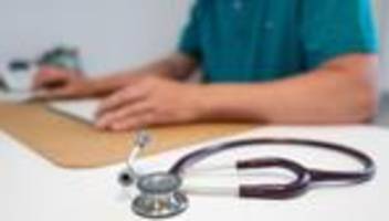 krankenkassen: koalitionspolitiker wollen milliarden bei gesundheit einsparen