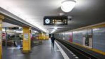 Kriminalität: Sterbender Mann an Weihnachten in U-Bahnhof bestohlen