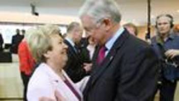 Trauer: Roland Koch dankt Ruth Wagner und verdankt ihr viel