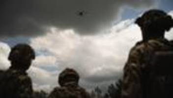 Angeblicher Drohnenangriff : Zweifel an ukrainischem Angriff auf Putins Luxusanwesen