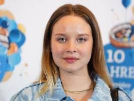 Hätte schon Bock drauf: Schauspielerin Sonja Gerhardt liebäugelt mit Let's Dance-Teilnahme