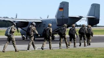 Bundeswehr-Skandal: Hitlergrüße und Übergriffe? Pistorius findet klare Worte