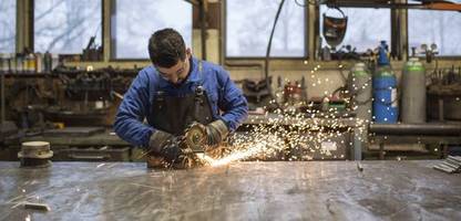 Ifo-Umfrage: Große Mehrheit der Unternehmen findet Steuern zu hoch