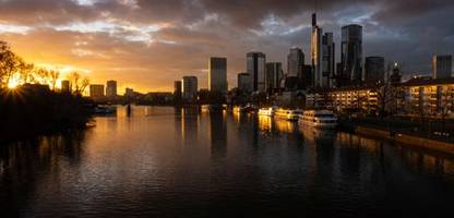 frankfurt am main: dax legt bestes börsenjahr seit 2019 hin