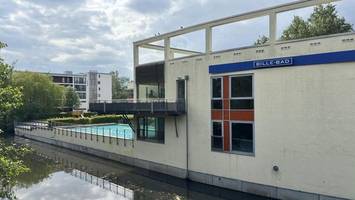 Probleme mit Wasserqualität: Hamburger Schwimmbad sperrt mehrere Becken