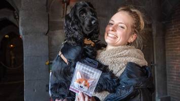 Schreckliche Geschenke: Was Hamburger bei ungewöhnlicher Aktion eintauschen