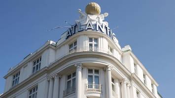 „Hamburgs obere Zehntausend“ – eine Liebeserklärung in Bildern