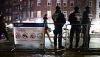 Gefährliche Silvester-Böllerei: Über 100 Festnahmen wegen Feuerwerksmissbrauchs in Berlin