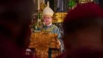 Jahreswechsel: Bischof Bätzing ruft zu mehr Mut machenden Geschichten auf