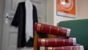 Richter und Staatsanwälte: Generationenwechsel beim Justizpersonal läuft