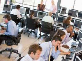 linke fordert konsequenzen: krankheitstage wegen psychischer leiden haben sich in zehn jahren verdoppelt