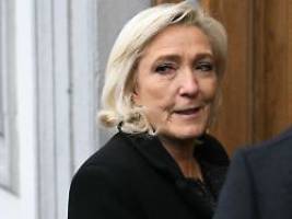 Macron sagt ab: Marine Le Pen kommt zur Beerdigung von Brigitte Bardot