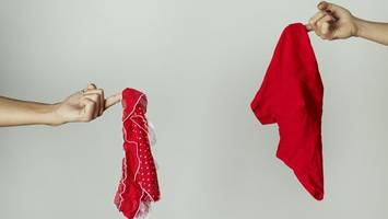 Rote Unterwäsche zu Silvester bringt Glück – aber nur mit einer Regel