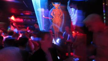 Zum ersten Mal im KitKat Club: Eine Silvesternacht (fast) ohne Tabus