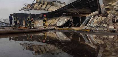 russland und die ukraine attackieren sich gegenseitig mit drohnen