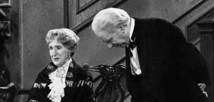 »Dinner for One« 2025 - Sendezeiten: Wann der Silvester-Klassiker heute im TV läuft