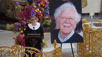 Von Tiedemann bis Naddel: Diese Hamburger sind 2025 verstorben