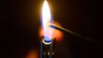 Jahreswechsel: Brand in Trauerhalle - offenbar wegen einer Silvesterrakete