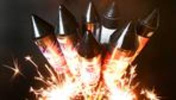 Mehrere Verletzte: Prügelei nach fehlgeleiteter Silvesterrakete