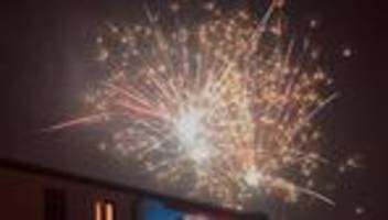 silvester: mehrere balkonbrände in halle durch feuerwerk
