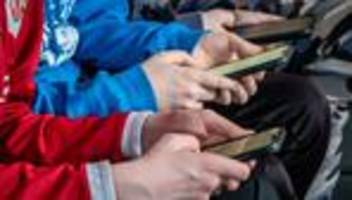 Frankreich: Macron will soziale Medien für unter 15-Jährige verbieten