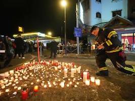 brand in schweizer skiort: was wir über das flammeninferno wissen - und was nicht