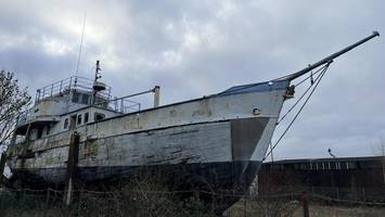 Lebenstraum geplatzt: Früheres Hamburger Forschungsschiff vergammelt