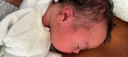 um 3.18 uhr und 3.50 uhr war es so weit: das sind die neujahrsbabys 2026