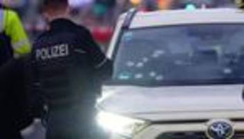 einsatz in düsseldorf: zehn schüsse auf taxi-fahrgast – opfer außer lebensgefahr