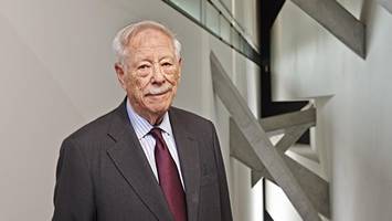 W. Michael Blumenthal: Ein Hundertjähriger zwischen Flucht und Erfolg