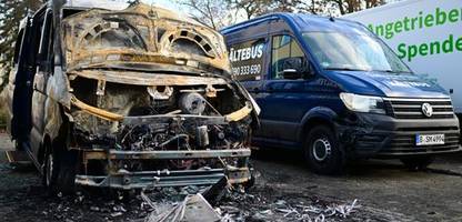 berlin: erneut kältebus angezündet – tatverdächtiger gefasst