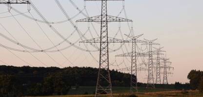 Bundesnetzagentur genehmigt mehr als 2000 Kilometer neue Stromautobahnen