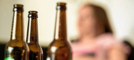 „in den fünf jahren vor der therapie habe ich meine wohnung nicht mehr verlassen, mein mann brachte mir den alkohol”