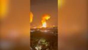 US-Militärangriff auf Venezuela: Aufnahmen zeigen Explosionen in Caracas