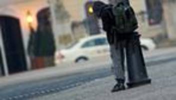 Schulschwänzen: Hunderte Jugendliche mussten 2025 wegen Schulschwänzen in Arrest