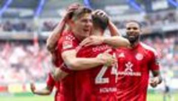 transfers: fortuna verleiht schmidt zu rot-weiss essen