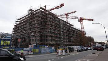 Berliner Allee dicht: Was Autofahrer rund um Herold-Center erwartet