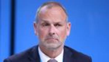 Leitungswechsel: Philipp Birkenmaier wird neuer Büroleiter im Kanzleramt