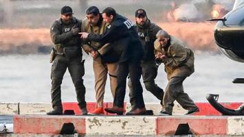 Maduro vor Gericht – Immer wieder fällt ihm der Richter ins Wort