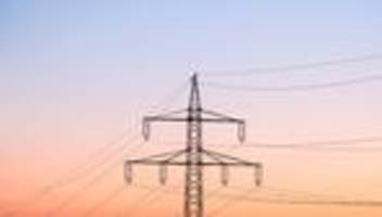 Energie: Kabelfehler - Tausende Bürger zeitweise ohne Strom