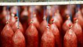 Marke soll bestehen bleiben: Eberswalder-Wurstproduktion schließt Standort in Britz