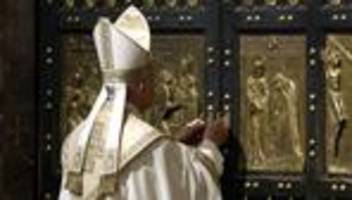 katholisches jubiläum: papst leo xiv. erklärt heiliges jahr für beendet