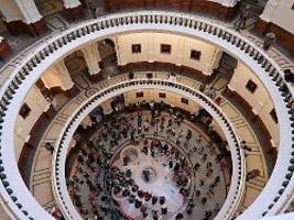 vor den kongresswahlen: tod von us-abgeordnetem gefährdet republikanische mehrheit