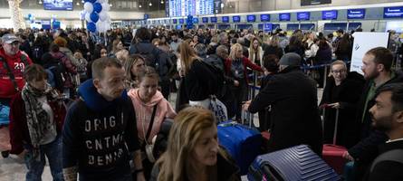 blackout bei der flugsicherung: wie sicher ist fliegen in griechenland?