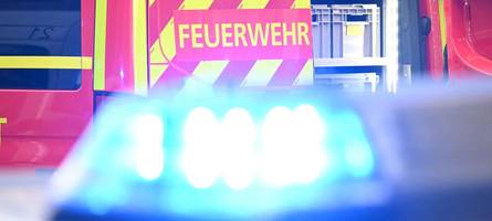 sattelzug brennt auf der a9 ab – autobahn bei denkendorf zwischenzeitlich gesperrt