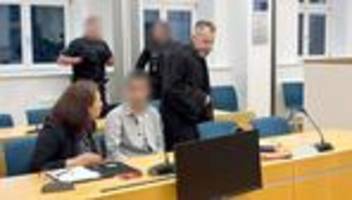 Gerichtsverhandlung: Stimmen gehört oder nicht? Verfahren um Messerangriff